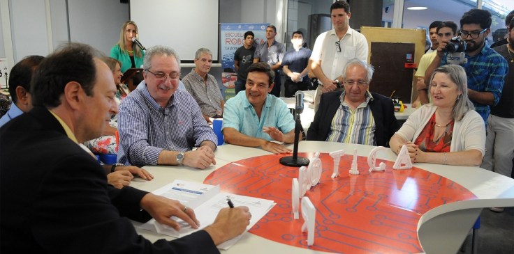 firma de convenios escuela de robotica