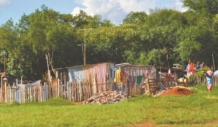 Los porcentajes disimulan: en Posadas hay 115 mil pobres y 13 mil ...