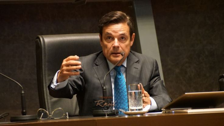 rovira lanzamiento del parlamento estudiantil