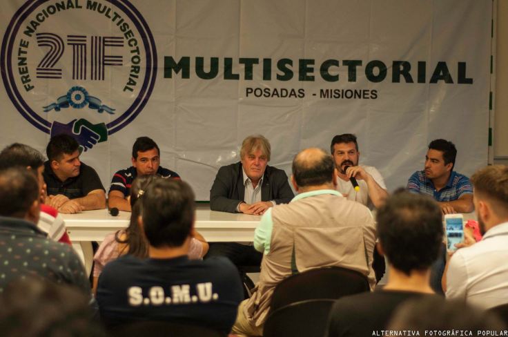 gustavo vera M21F reunion en el sindicato de camioneros 8octubre2018