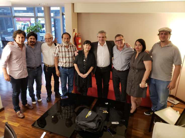 reunion alberto fernandez hotel urbano