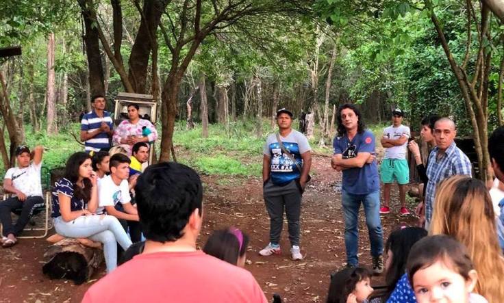 Diputado Sereno en reunión com vecinos en Apostóles.jpg