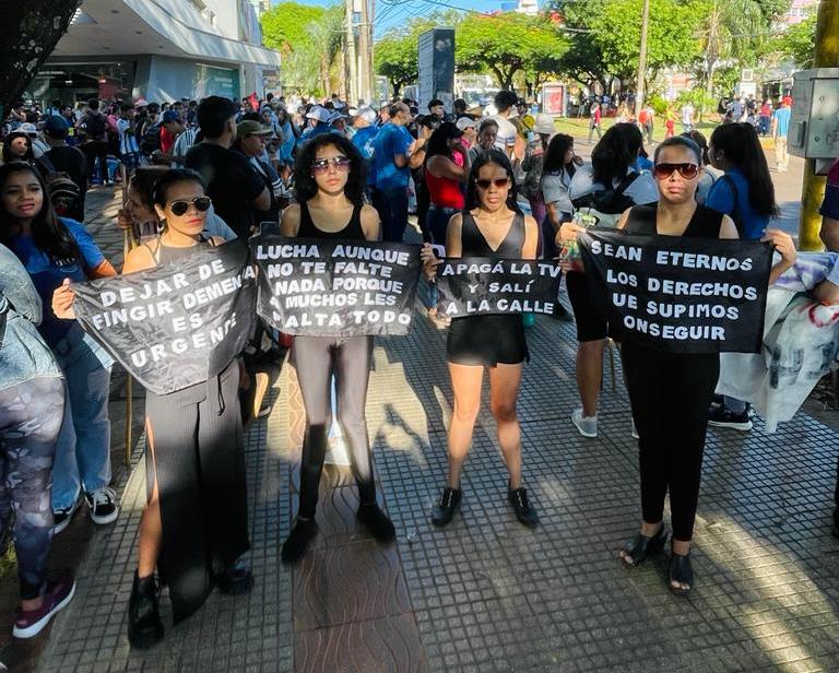 Misiones para y marcha contra el ajuste de Milei – Misiones Plural
